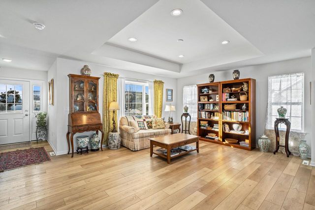 310 Phlilips AVENUE, Walworth, WI 53184