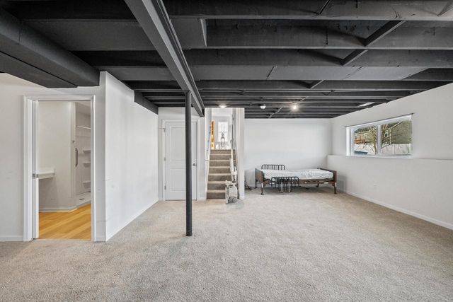 310 Phlilips AVENUE, Walworth, WI 53184