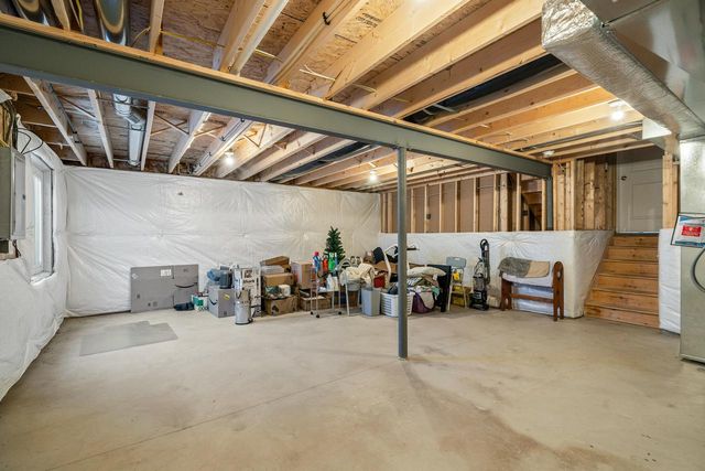 310 Phlilips AVENUE, Walworth, WI 53184