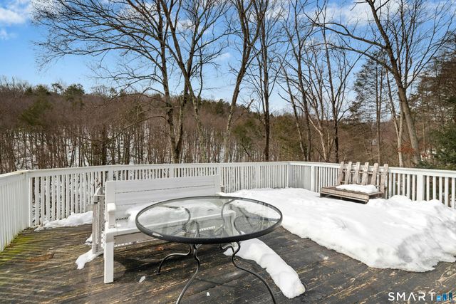 35 Cherokee Trail, Shelton, CT 06484