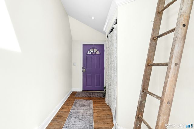 35 Cherokee Trail, Shelton, CT 06484