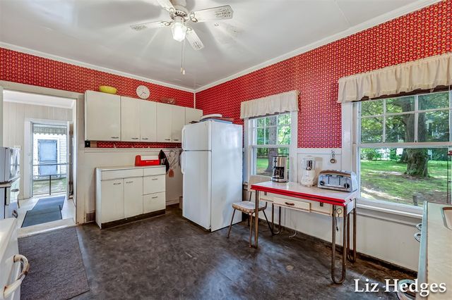 6285 S Shore, Whitehall, MI 49461