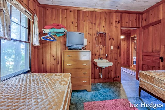 6285 S Shore, Whitehall, MI 49461