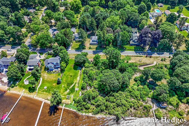 6285 S Shore, Whitehall, MI 49461