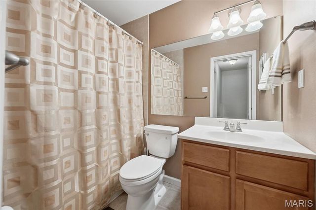 1235 Clarkson Court 1235, Ellisville, MO 63011