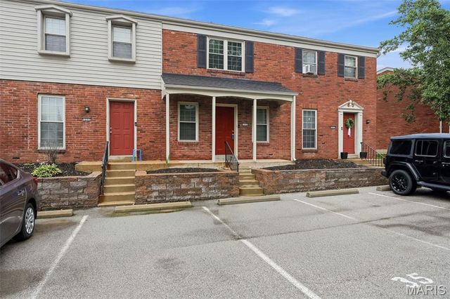 1235 Clarkson Court 1235, Ellisville, MO 63011