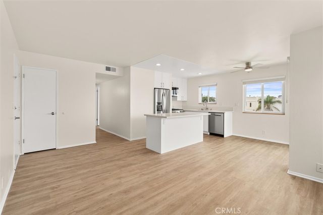 2640 Hermosa Avenue 6, Hermosa Beach, CA 90254