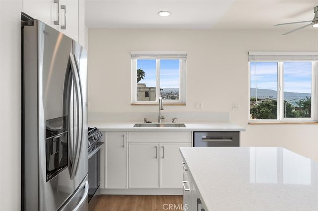 2640 Hermosa Avenue 6, Hermosa Beach, CA 90254
