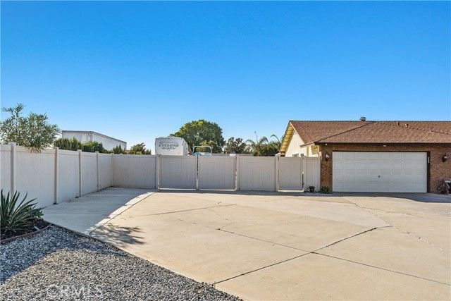 4725 Foxborough Court, Jurupa Valley, CA 92509