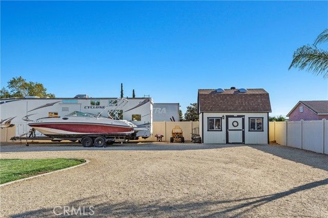 4725 Foxborough Court, Jurupa Valley, CA 92509