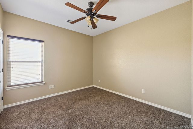 131 Scenic hills, La Vernia, TX 78121