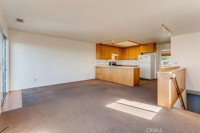 2785 Hemlock Avenue, Morro Bay, CA 93442
