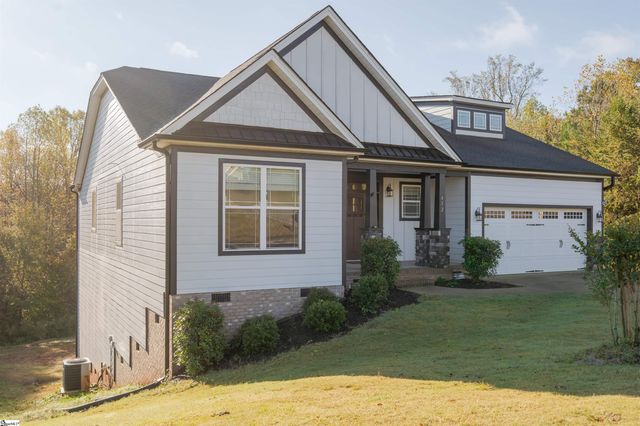 432 N Beryl Lane, Chesnee, SC 29323