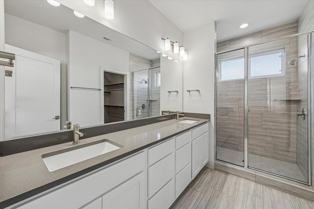 1531 N Red Bud LN 24, Round Rock, TX 78665