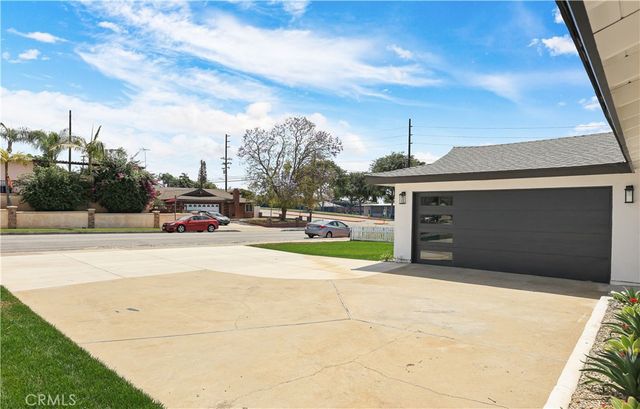 811 Shelburne, La Habra, CA 90631