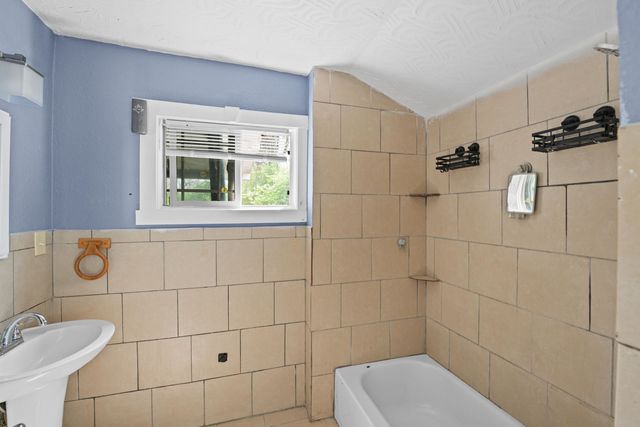 720 Magoffin Street, Lexington, KY 40505