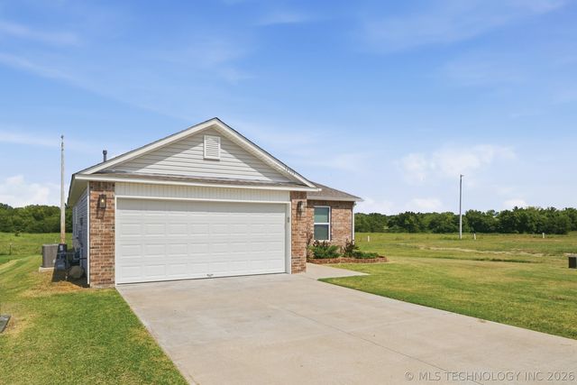 14313 N 76th East Avenue, Collinsville, OK 74021