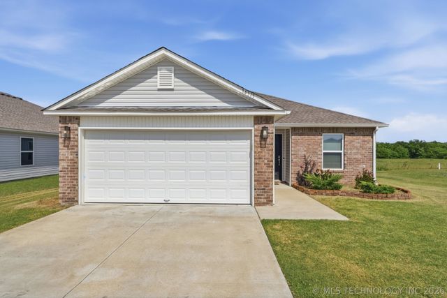 14313 N 76th East Avenue, Collinsville, OK 74021