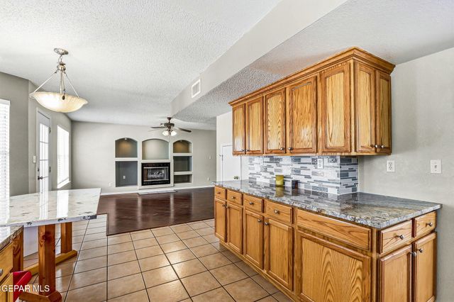 6313 FRANKLIN RIDGE Drive, El Paso, TX 79912