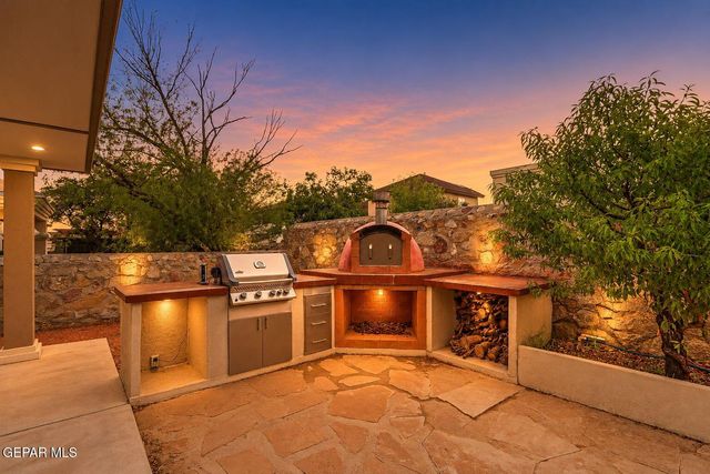 6313 FRANKLIN RIDGE Drive, El Paso, TX 79912