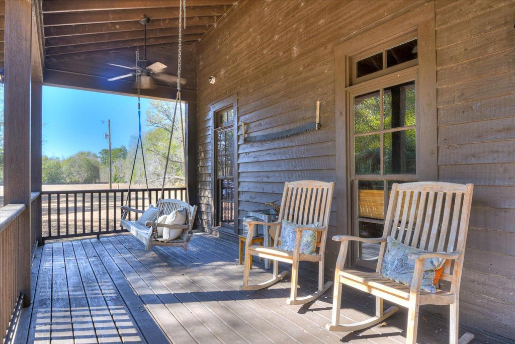 Image 17 of property listing at 1114 LOTT BLUFF Road, Blackville, SC 29817