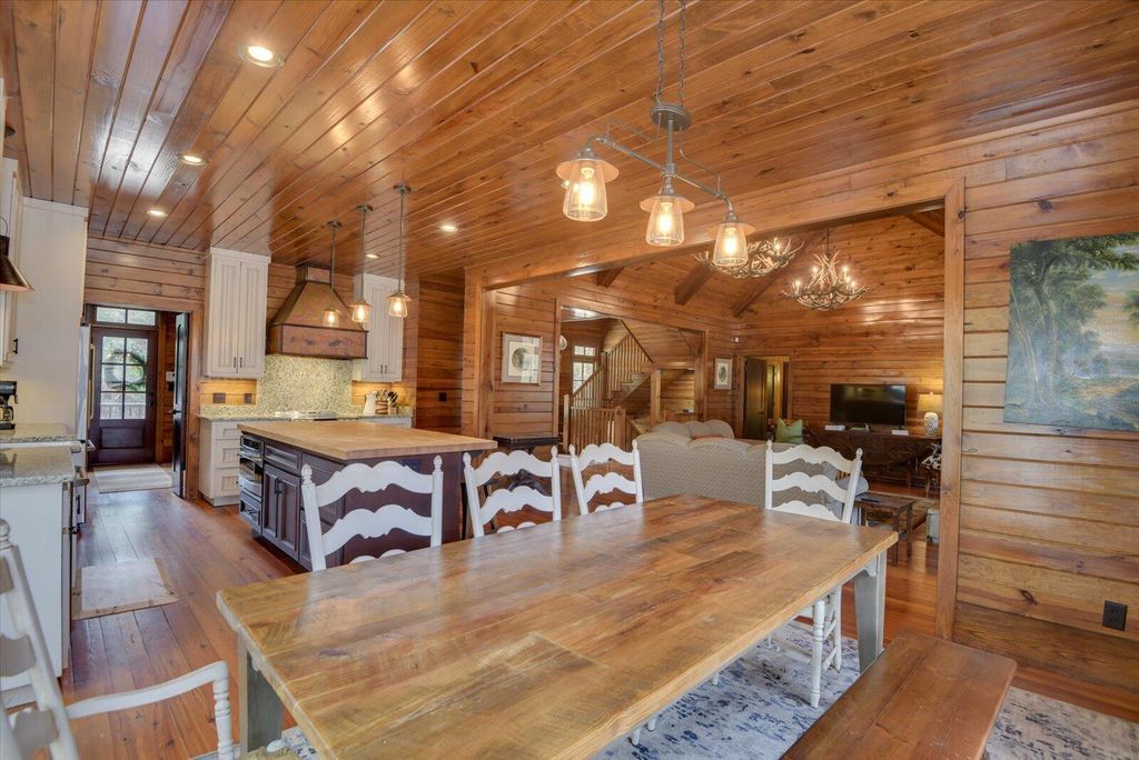 Image 30 of property listing at 1114 LOTT BLUFF Road, Blackville, SC 29817