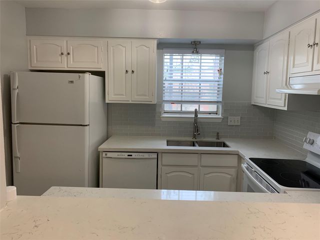 873A Wax Myrtle Lane A, Houston, TX 77079