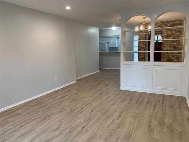 873A Wax Myrtle Lane A, Houston, TX 77079