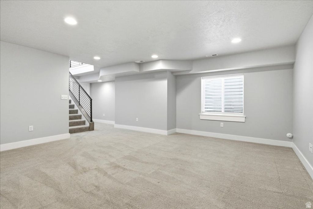 Image 19 of property listing at 7062 S 300 E, Midvale, UT 84047