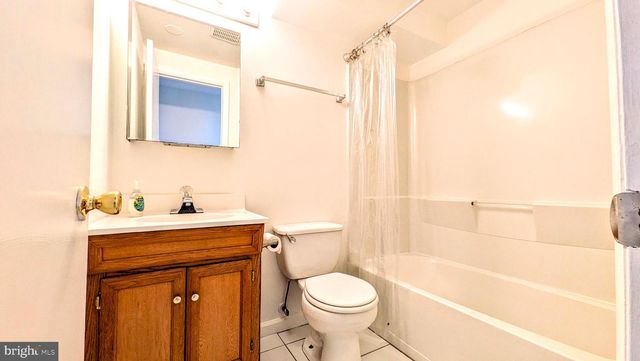 8835 TUCKERMAN LN, Potomac, MD 20854