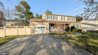 8835 TUCKERMAN LN, Potomac, MD 20854