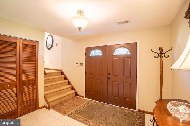 72 EAGLE MOUNT DR, Richboro, PA 18954
