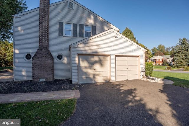 72 EAGLE MOUNT DR, Richboro, PA 18954