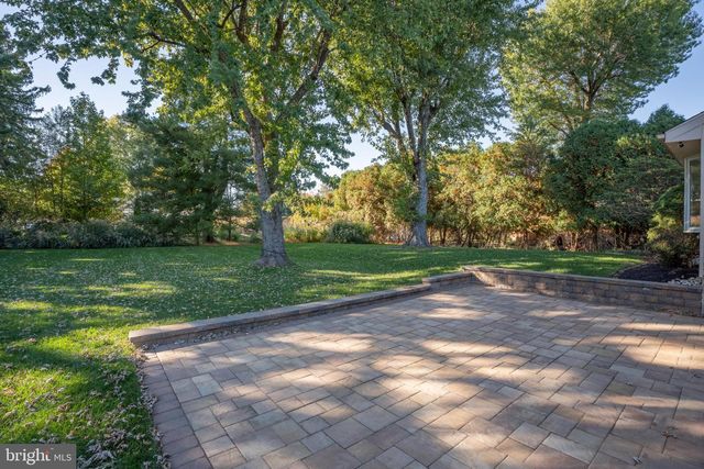 72 EAGLE MOUNT DR, Richboro, PA 18954