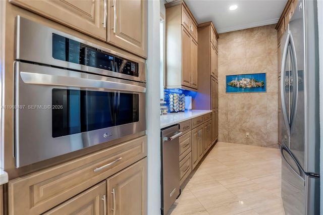 3240 SW 190th Ave, Miramar, FL 33029