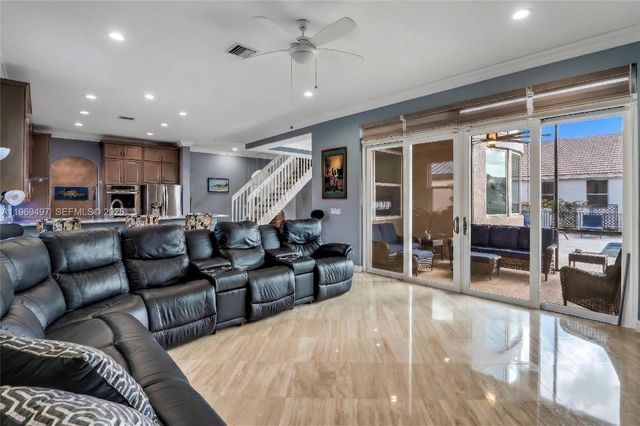 3240 SW 190th Ave, Miramar, FL 33029