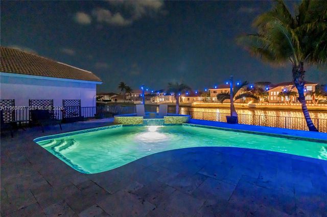 3240 SW 190th Ave, Miramar, FL 33029