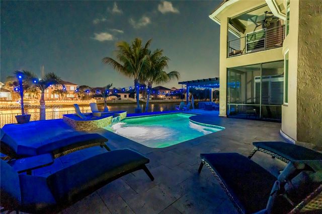 3240 SW 190th Ave, Miramar, FL 33029