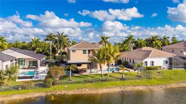 3240 SW 190th Ave, Miramar, FL 33029