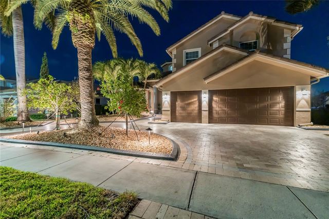 3240 SW 190th Ave, Miramar, FL 33029