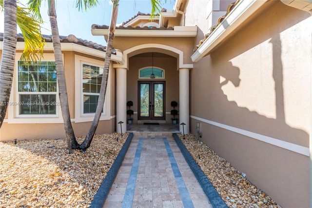 3240 SW 190th Ave, Miramar, FL 33029