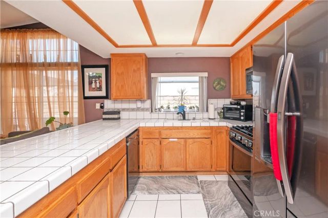 12950 Yellowstone, Victorville, CA 92395