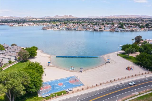 12950 Yellowstone, Victorville, CA 92395