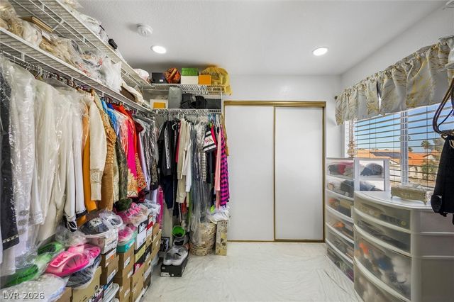 1549 Silver Glen Avenue, Las Vegas, NV 89123