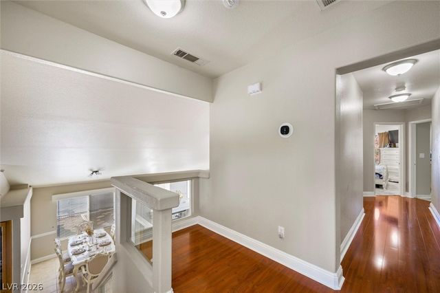 1549 Silver Glen Avenue, Las Vegas, NV 89123