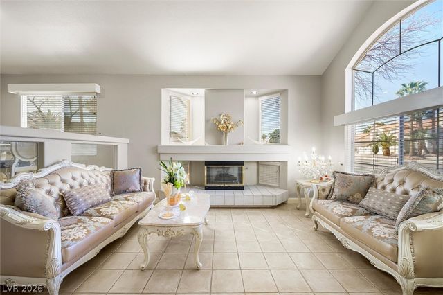 1549 Silver Glen Avenue, Las Vegas, NV 89123