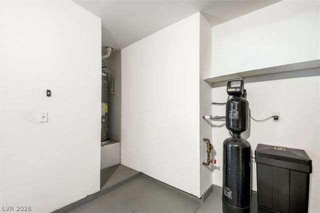 1549 Silver Glen Avenue, Las Vegas, NV 89123