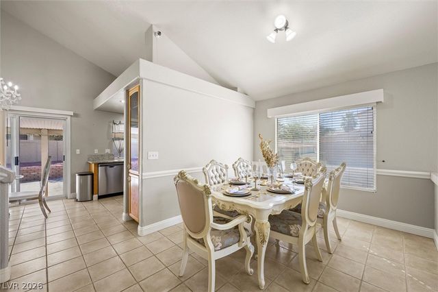 1549 Silver Glen Avenue, Las Vegas, NV 89123