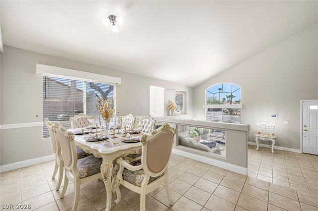 1549 Silver Glen Avenue, Las Vegas, NV 89123