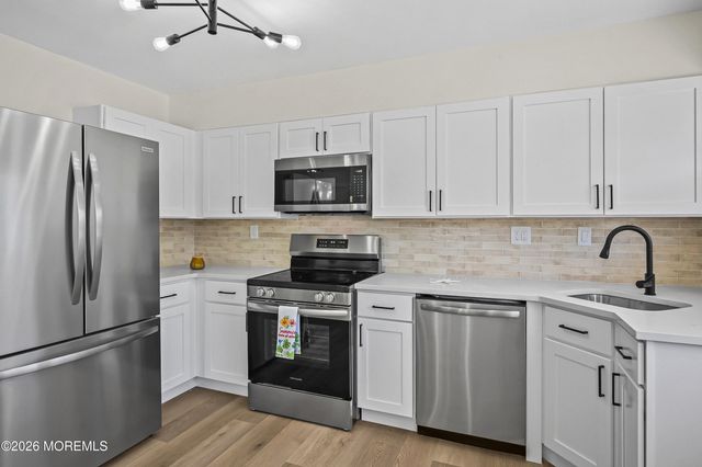 330 Canterbury Court A, Lakewood, NJ 08701